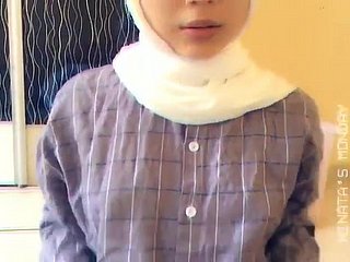 fav tudung Mädchen