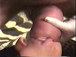Bound Bondage Slut Phoenixxx Blaque Goes interraciale dans un Hot Gang bang
