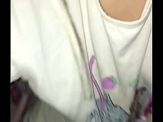 Sœur baise frère pendant que grand-mère s.