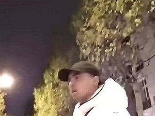 3Girls be advantageous to Morroco Twerking que muestra el culo en público