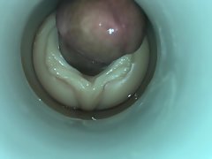 Injection de sperme chaud par l'homme cam cum