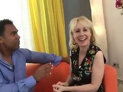 Châu Âu Gilf mai dâm fucks BBC