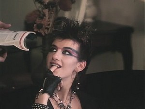 Shes So Smashing - 1985 (Dipulihkan)