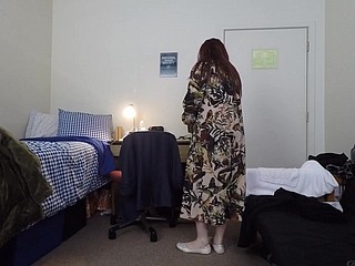 セクシーな熟女が再び変更するキャッチ（コメントしてください）