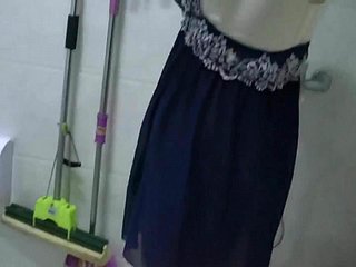 中国MILF尿尿，淋浴，共鸣和Screws.mp4